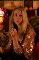 LadyInFocus.jpg (8516 bytes)